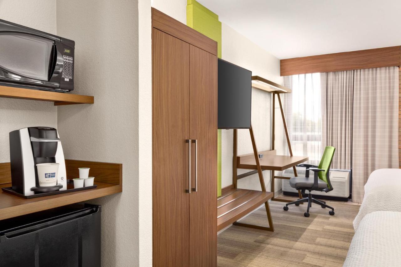 Holiday Inn Express - San Antonio Airport By Ihg Esterno foto